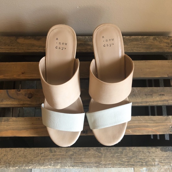 A New Day Espadrille Wedges - Picture 4 of 7